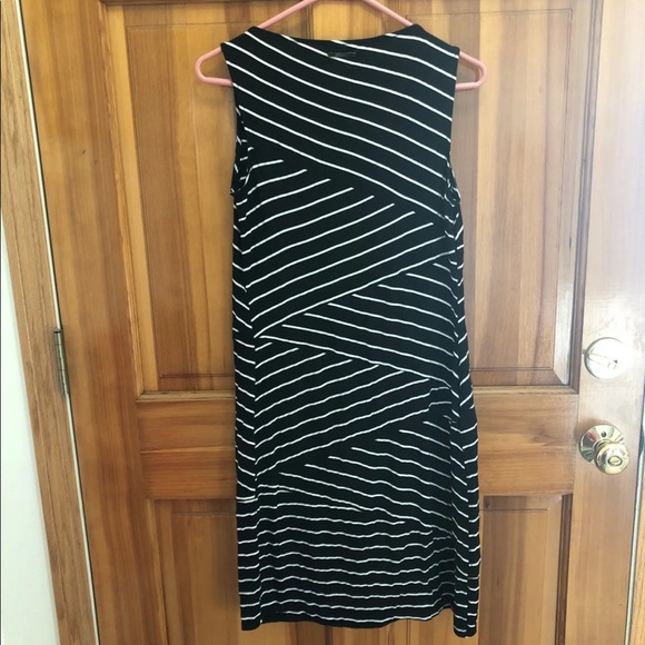 Loved by Heidi Klum Maternity Dress - Picture 3 of 4